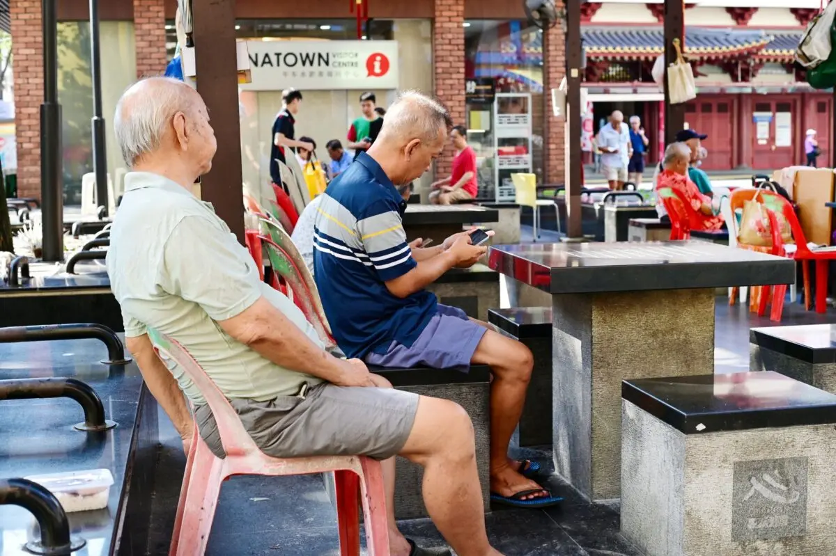 chinatown singapore hawker centre street food