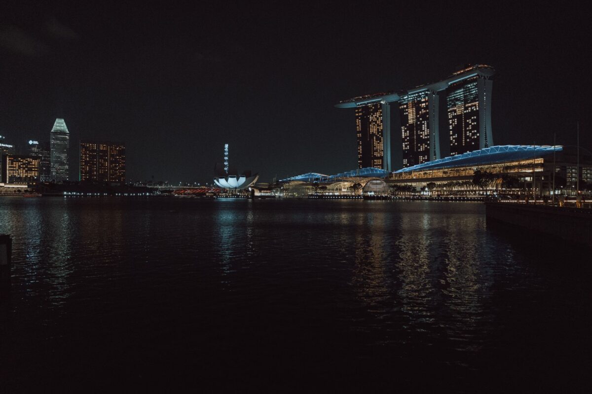 marina bay singapore night skyline formula 1